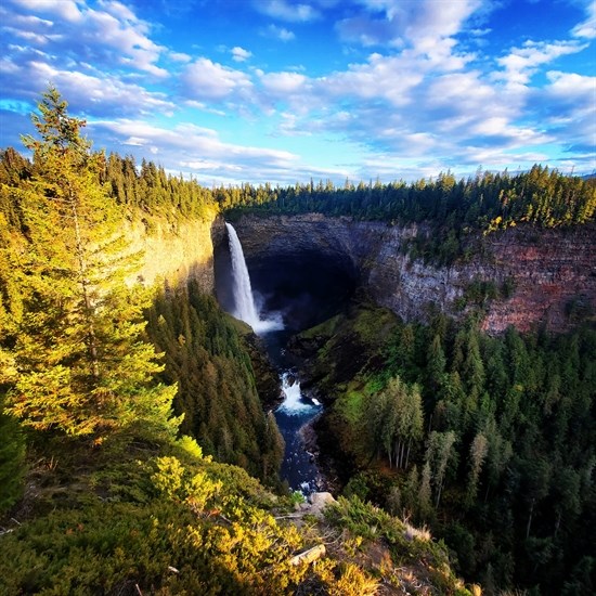 Shuswap resident Julian Poffenroth took this colourful photo of Helmcken Falls in September. 
