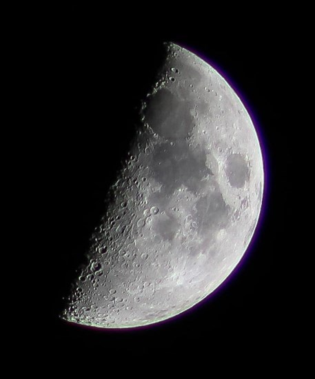 The moon is seen in skies over Kamloops. 