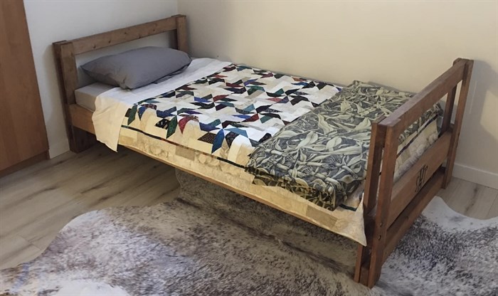 An example of a finished bed.