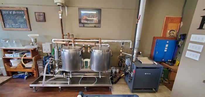 Armstrong Wine & Brew beer production