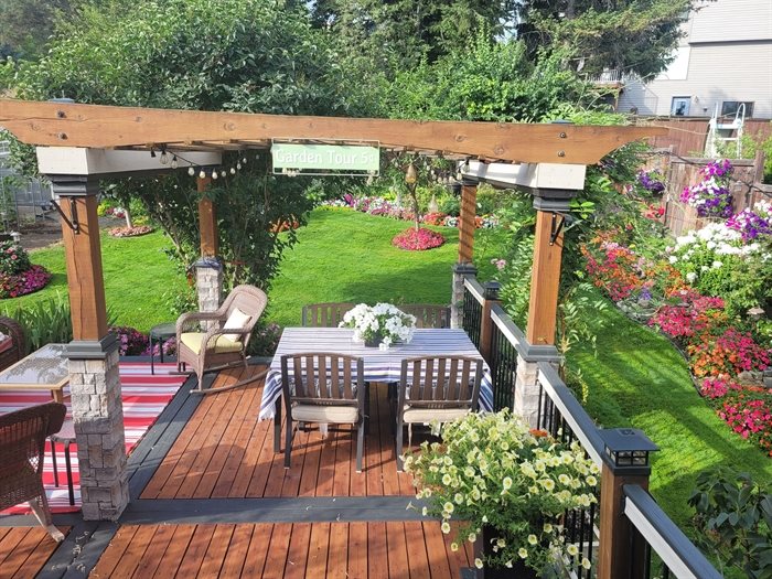 This yard in Kamloops looks like the perfect place to relax and bask in nature. 