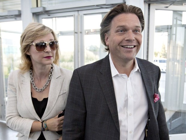 Thomas Lukaszuk and his wife Stacey Brotzel arrive before the results of the Progressive Conservative leadership first ballot in Edmonton on Saturday, Sept. 6, 2014.