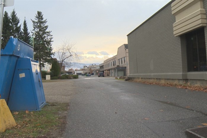 The alley in which Julie Gillespie's, 83, body was found early in the morning on Sunday, Nov. 23, 2014.