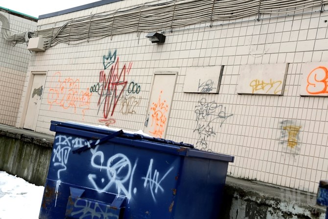 Taggers continue to vandalize buildings, tot lots, fences and utility boxes around the city.