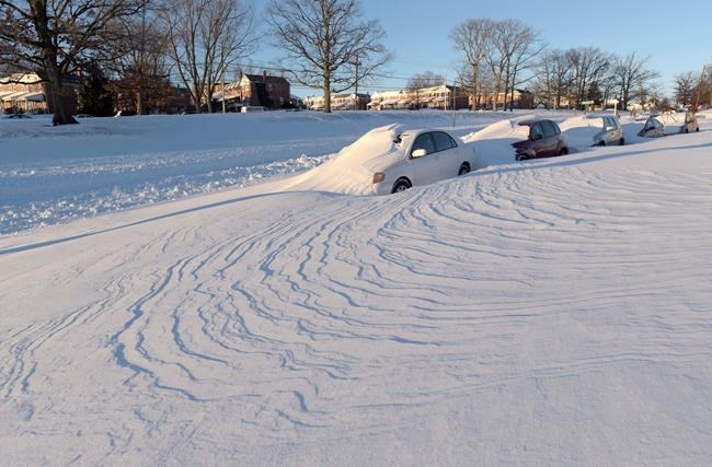 After Blizzard Snowed In Us East Coast Begins To Dig Out Infonews