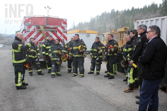 Members of the Tk-emlups te Secwepemc and City of Kamloops councils listen to a briefing from Kamloops Fire rescue on the drill about to happen, Monday, March 14 2016.