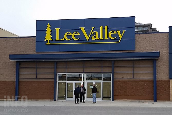Lee Valley and MEC opening soon in Kelowna | iNFOnews | Thompson-Okanagan's  News Source