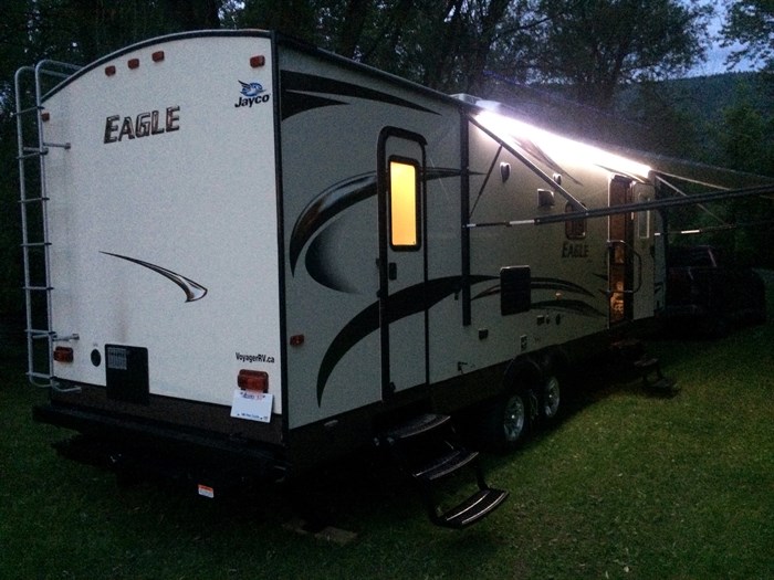 The rear and side view of the Jayco Eagle travel trailer stolen from Voyager RV in Lake Country RV last weekend.
