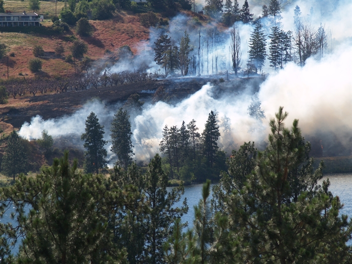 UPDATE: Homes Lost In Wildfire Burning In Kaleden, Police Say ...