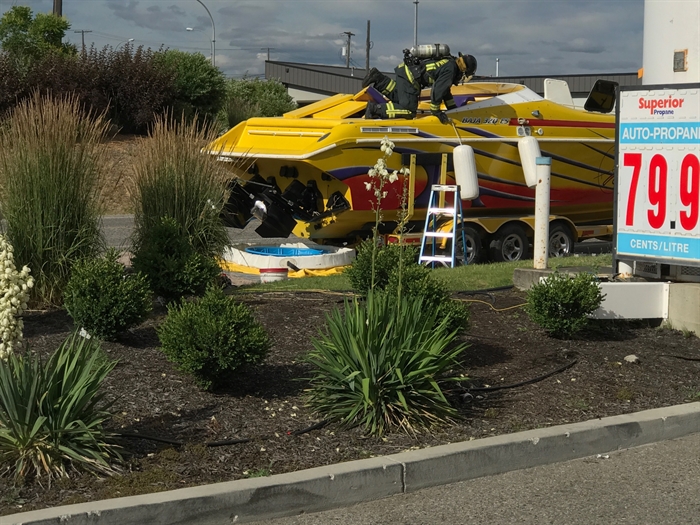 Fuel leak forces evacuation of West Kelowna gas station iNFOnews