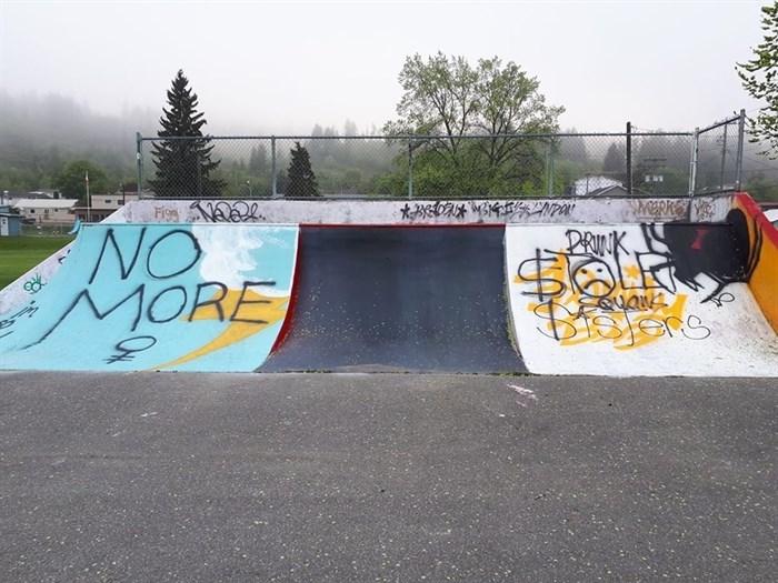 The vandal added the words 'drunk' and 'squaw' to the 'No more stolen sisters' mural. 