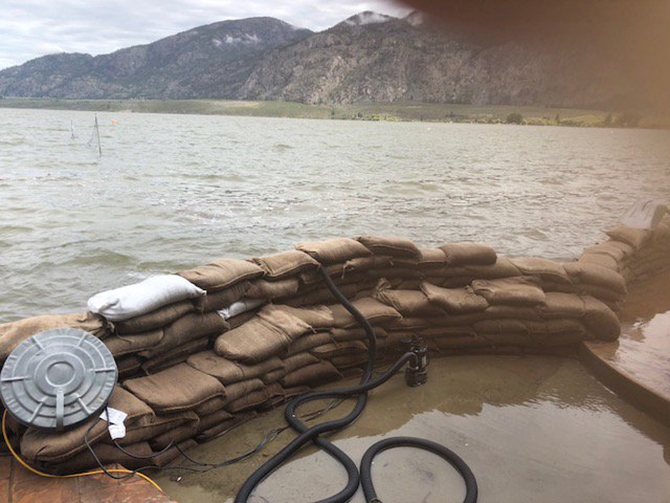 Osoyoos Lake Rises Amid Evacuation Notices And Alerts For Lakeshore Properties Infonews Thompson Okanagan S News Source