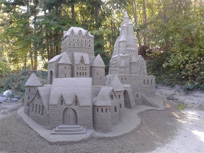 Marc Dansereau created this sandcastle shortly after his 6-year-old daughter died.