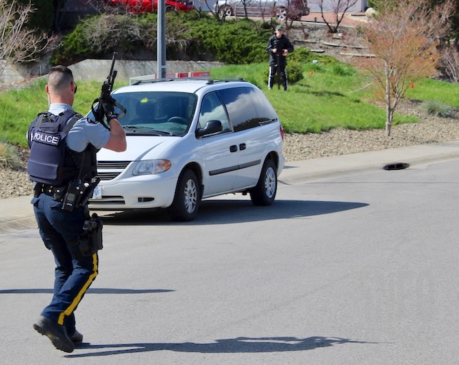 UPDATE: Kelowna Police Standoff That Prompted Evacuations Ends With ...