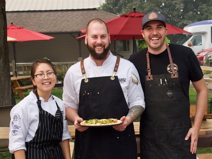 Wes Hunter was on site supporting RauDZ culinary crew  (l-r Chefs Tina Tang & Chris Braun) providing delicious sustenance at the Garagiste North Wine Festival last year