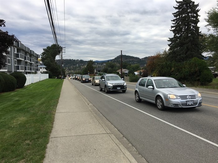 Leathhead Road in Kelowna is seeing traffic backed up thanks to a power outage impacting traffic lights, Monday, Sept. 2019.