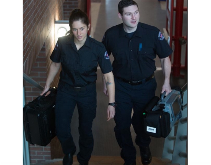 Kamloops paramedic calls for increased access to multi-family buildings - iNFOnews
