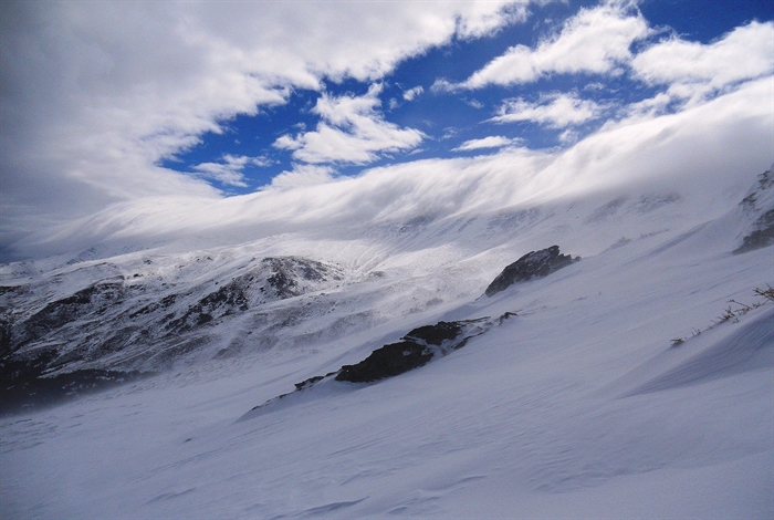 Hikers rescued after frigid night on Eagle Mountain in Coquitlam, B.C ...