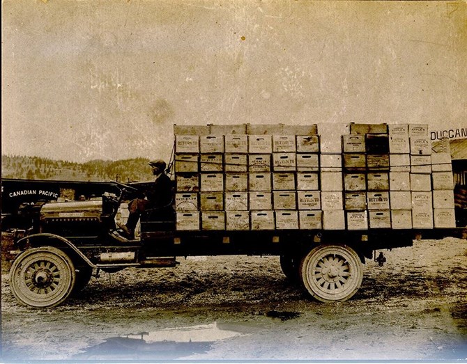 Okanagan apples bound for the Kelowna packinghouse in 1938.