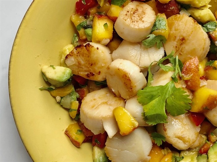 Fresh peach salsa and scallops make for a light and refreshing summer meal.
