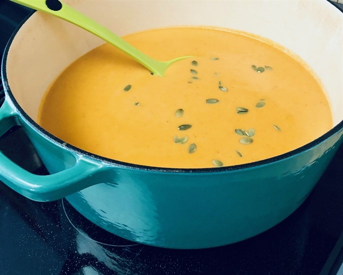 This delicious soup is also a gorgeous colour perfect for a fall tablescape.