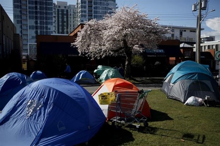 B.C. Signs Deal With City Of Victoria To End Homeless Camps, Bring ...