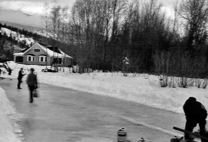 Dun-Waters had two outdoor curling rinks and was a lifetime member of the Vancouver Curling Club.