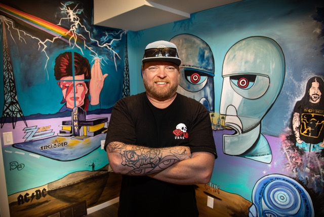 Kamloops artist completes huge rock music-themed mural | iNFOnews | Thompson-Okanagan's News Source - Vimarsana News
