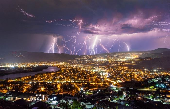 26K lightning strikes in Southern Interior, but heat remains top concern |  iNFOnews | Thompson-Okanagan's News Source