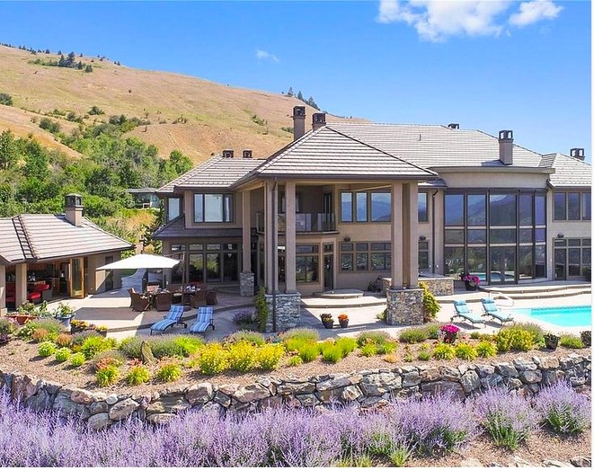 Once listed for $13 million, this Coldstream estate has been reduced in price to $9 million.