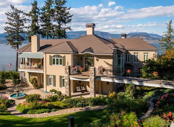 This $9 million waterfront home is more than 30 years old but has only ever seen one owner.