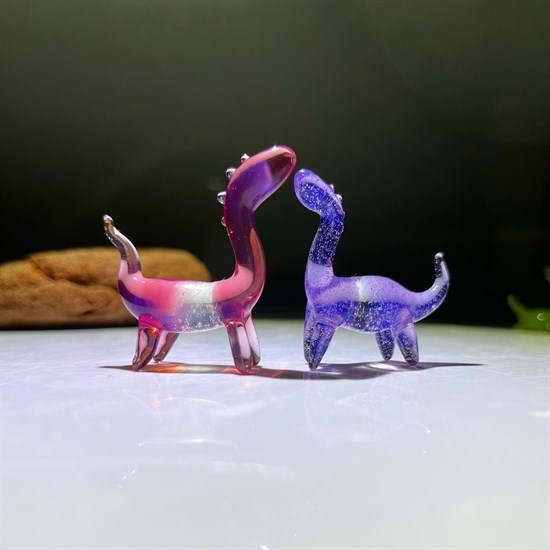 Artist Allison Paul has always been drawn to dinosaurs and mythical beasts and made an abundance of dinosaur figures when she was learning how different glass colours worked together. 