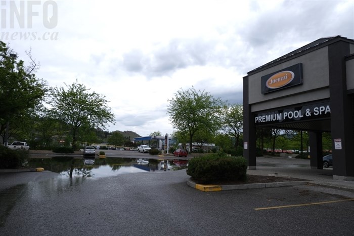 A water main break caused flooding in the Kelowna Crossing Shopping Centre.