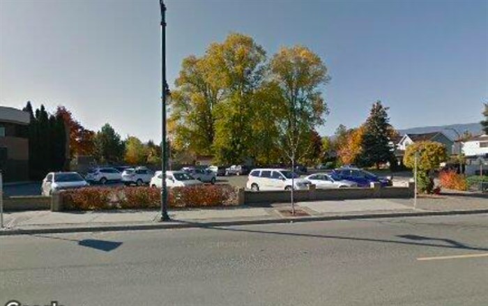 This parking lot, along with three neighbouring houses, is for sale for more than $10 million.