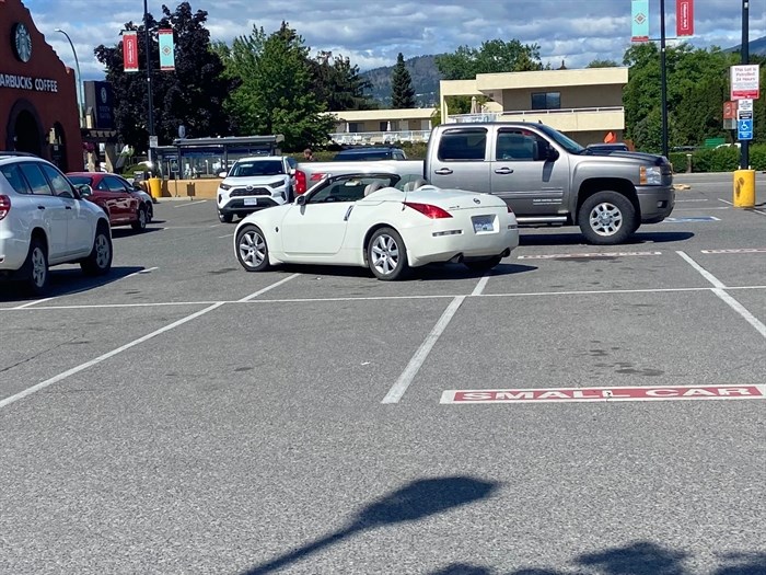 Sports activities automobile driver roasted on social media for egocentric parking in Kelowna | iNFOnews