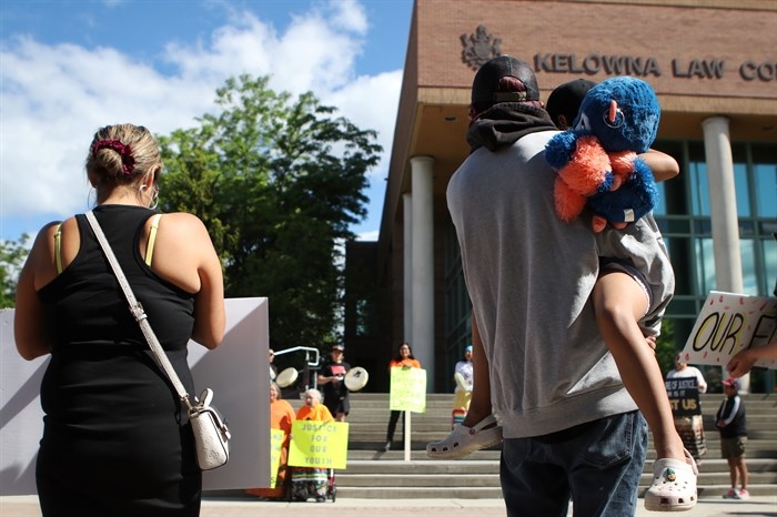 syilx and sqilx’w community members gathered outside of Kelowna Law Courts on June 22, 2022, to support Indigenous youth and condemn Robert Riley Saunders.