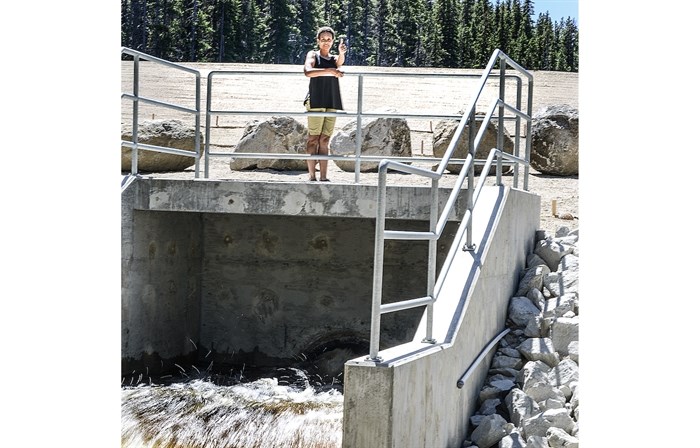 Summerland Mayor Toni Boot gives the thumbs up at the re-opening of Isintok Dam, Tuesday, July 19, 2022.
