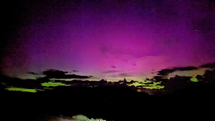 Aurora Borealis Lights up the Sky Sunday Night - Lake Chelan News