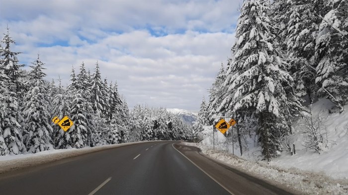 Signage gives drivers a heads up about steep grades on B.C. highways.
