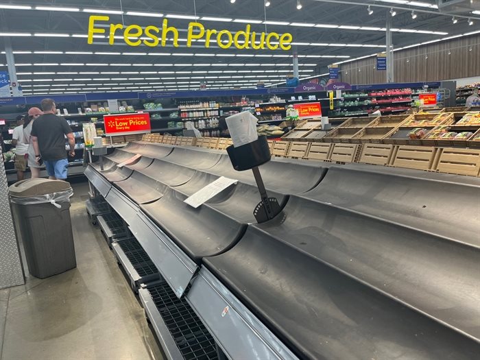 An empty produce aisle, Aug. 18, 2022 at Kelowna
