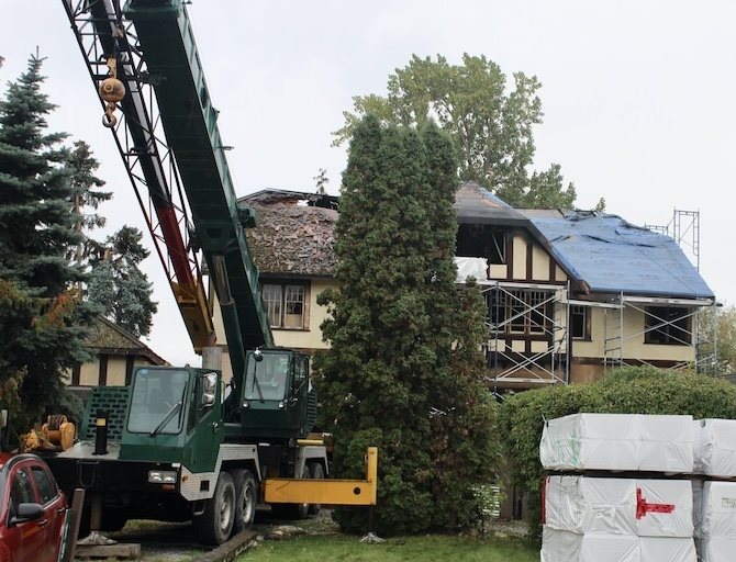 The rear of the Jennens heritage house on the lakeshore in Kelowna. The house was severely damaged by fire, Oct. 21, 2022.