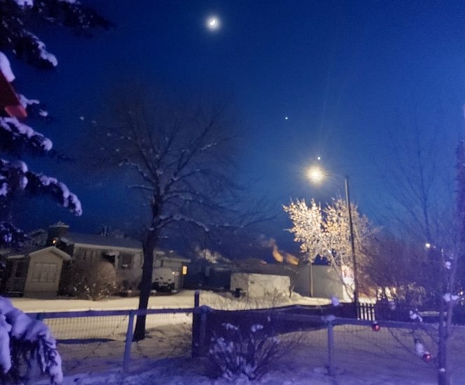 Moon, Jupiter and Venus in McClennan, Alberta