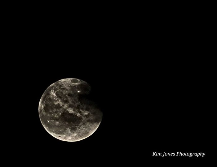 Full March moon over Vernon. 