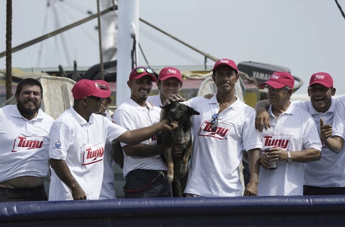 The crew of the Mexican tuna boat 