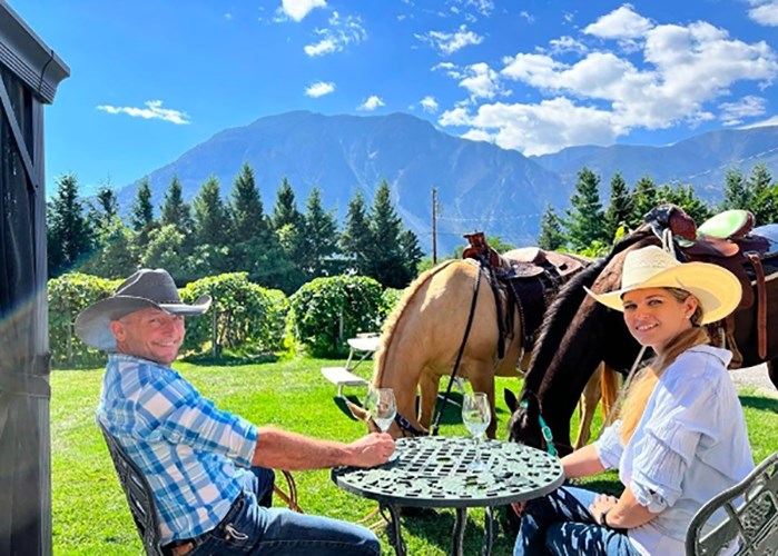 Steve and Kim Thomas are the owners of Equine and Wine in Keremeos. 