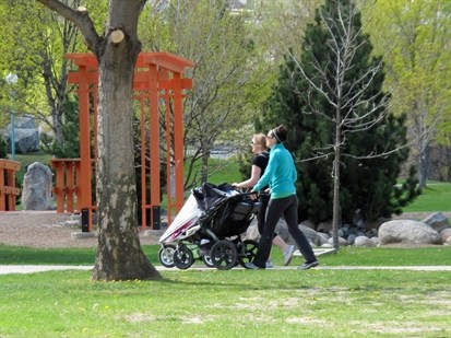 Mothers took advantage of the sunny weather Friday afternoon to take their children out on the town.