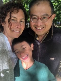 Dr. Kong Khoo with his wife, Noelle, and their son, Oliver, the day he returned home from the hospital after his lung cancer surgery, October 2020.
