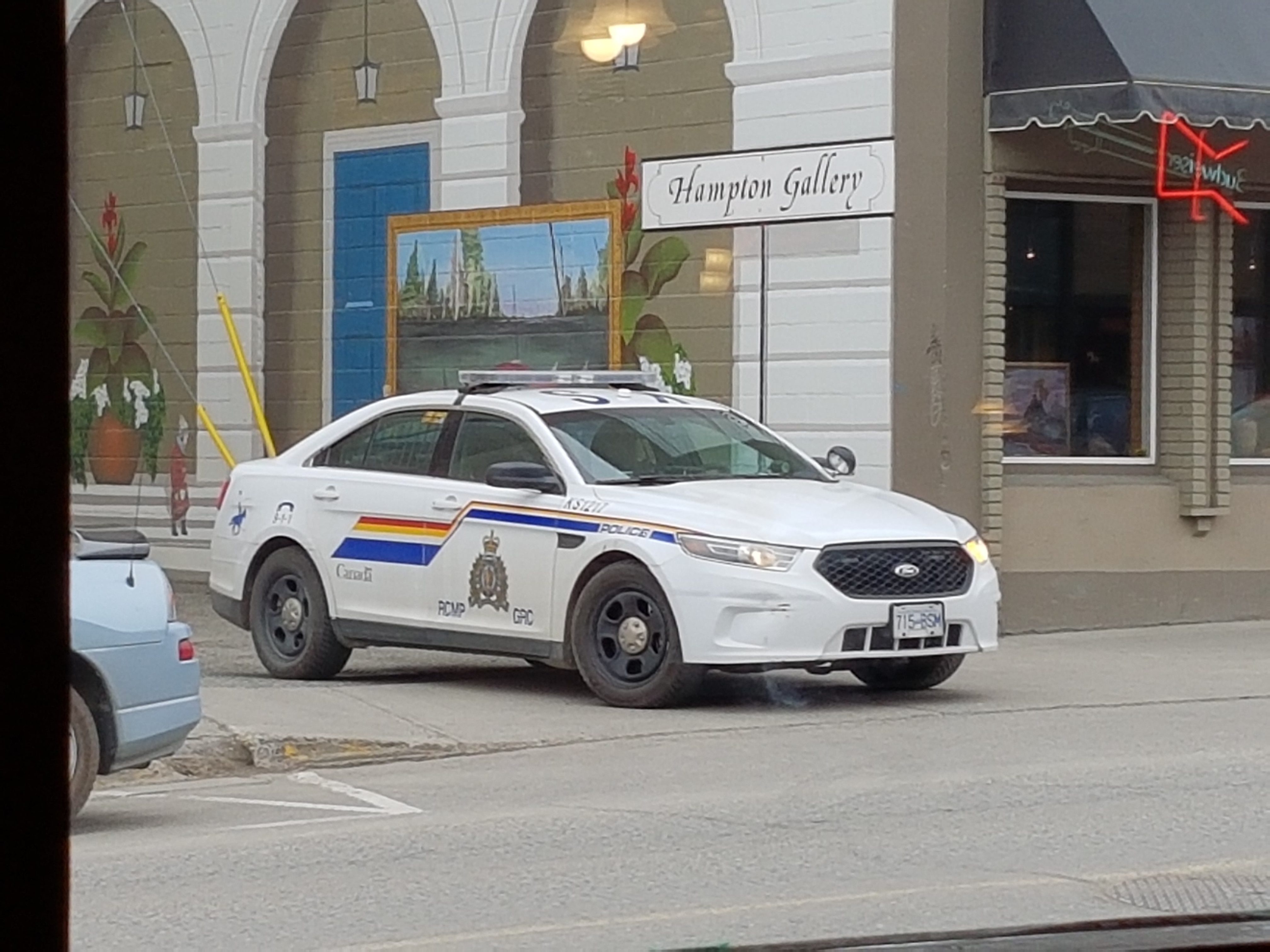Man arrested after TD bank robbery in downtown Kamloops iNFOnews