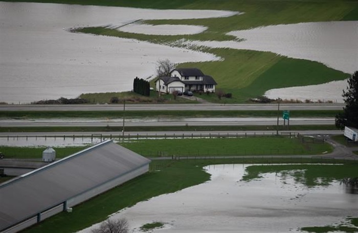 B.C. farmers &#039;white-knuckling&#039; their way through extreme cold after floods, heat dome | iNFOnews